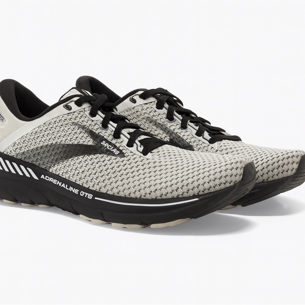 Brooks Adrenaline GTS Sneakers in Black and White size 9.5 - Picture 2 of 3